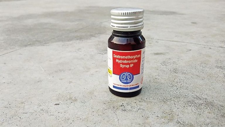 Cough Syrup: డేంజర్.. ఈ దగ్గు సిరప్ వల్ల ఇద్దరు పిల్లలు మృతి..