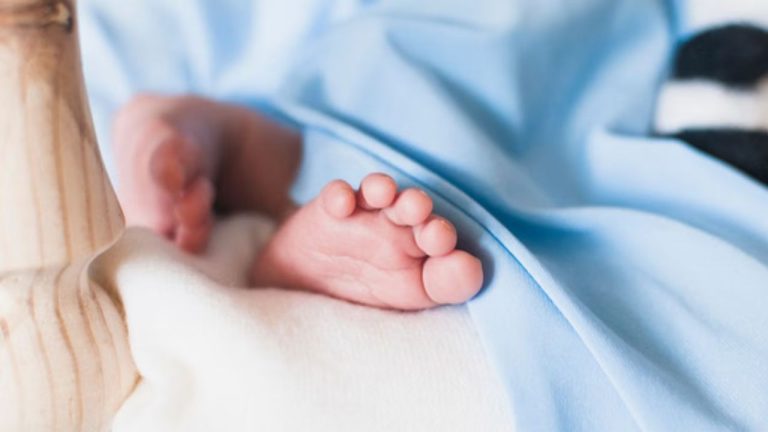 Indore:  మరోసారి వేడెక్కిన నవజాత శిశువు కేసు..