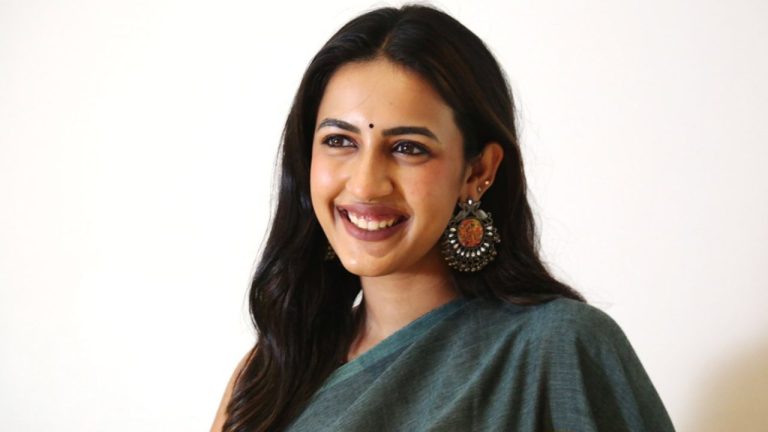 Niharika Konidela : విడాకుల తర్వాత ఫ్యామిలీకి దూరంగా.. క్లారిటి ఇచ్చిన నిహారిక !