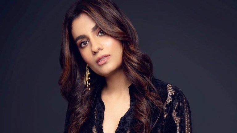 Shreya Dhanwanthary : ఇస్లామోఫోబి‌క్ వీడియో పై బాలీవుడ్ నటి శ్రేయా ధన్వంతరి ఫైర్