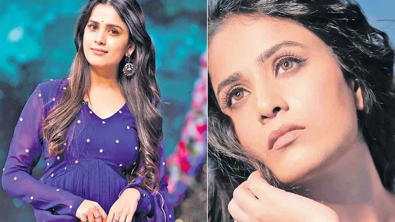 Thanuja  Puttaswamy : నాన్న మూడేళ్లు మాట్లాడలేదు.. చేదు ఘటన చెప్పిన తనూజ