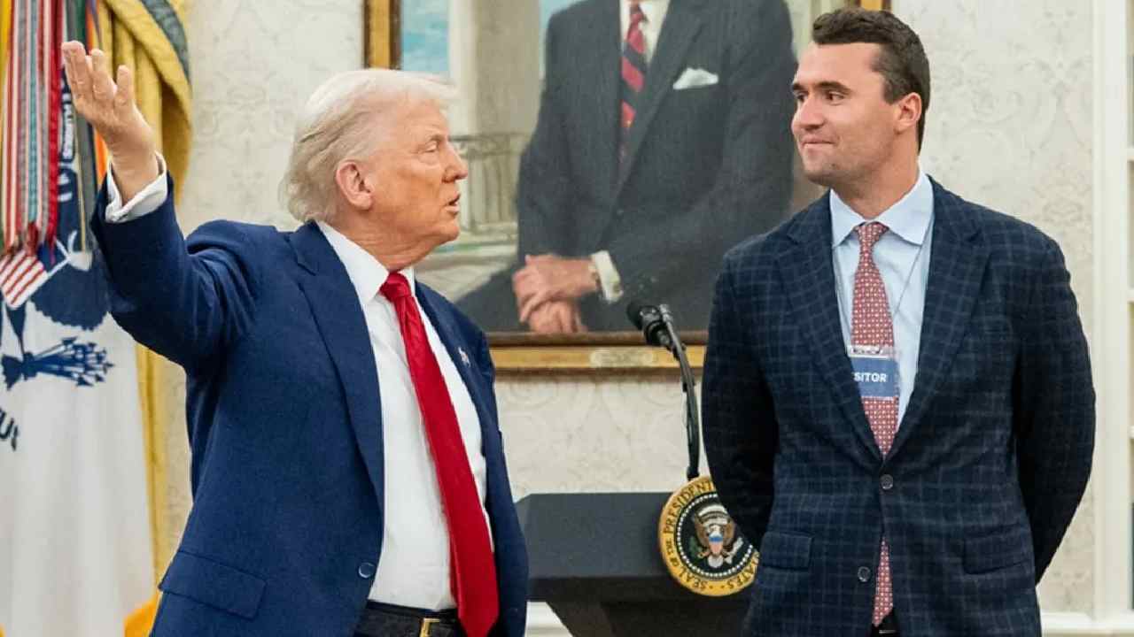 Charlie Kirk: చార్లీ కిర్క్‌కు ‘‘ప్రెసిడెన్షియల్ మెడల్ ఆఫ్ ఫ్రీడమ్’’.. హత్య తర్వాత ట్రంప్ ప్రకటన..