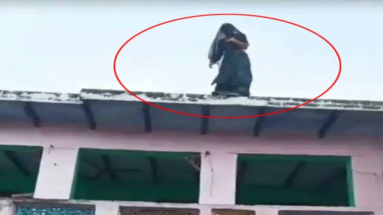 UP: భార్యాభర్తల మధ్య ఘర్షణ.. బిల్డింగ్‌పైకి ఎక్కి భార్య ఏం చేసిందంటే..!