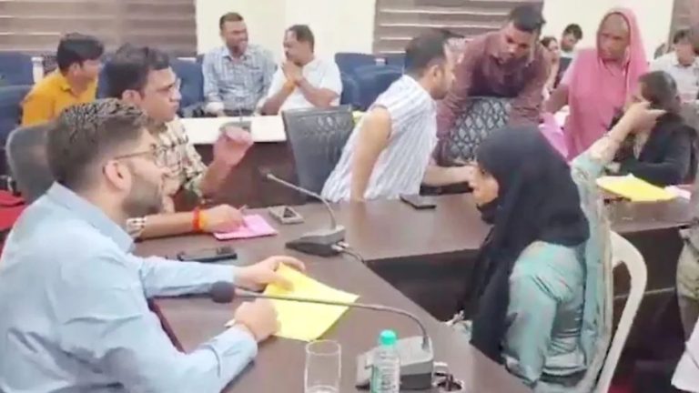 Bhopal: డిప్యూటీ కలెక్టర్ పై  సంచలన ఆరోపణలు చేసిన భార్య