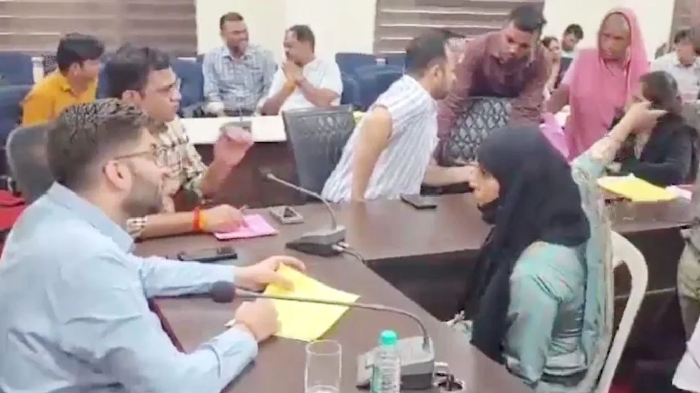 Bhopal: డిప్యూటీ కలెక్టర్ పై  సంచలన ఆరోపణలు చేసిన భార్య