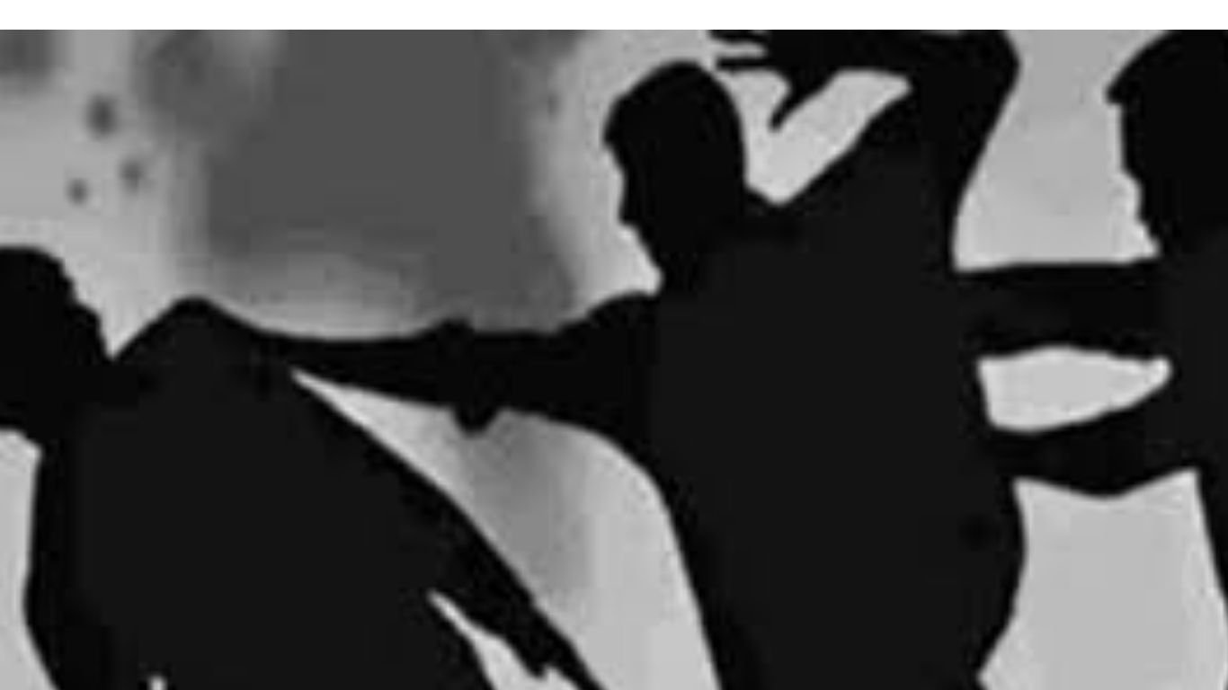 Attempt Murder: భర్తపై హత్యాయత్నానికి పాల్పడిన భార్య లవర్