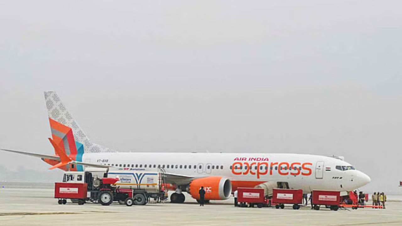 Air India : విజయవాడ నుంచి బెంగళూరు ఫ్లైట్ కు తప్పిన పెను ప్రమాదం.. అసలేమైందంటే…