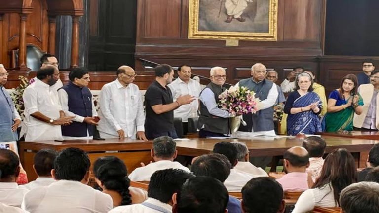 Vice President Election: క్రాస్ ఓటింగ్‌పై కాంగ్రెస్ ప్రత్యేక దృష్టి.. లిస్ట్‌లో ఎన్ని పార్టీలున్నాయంటే..!