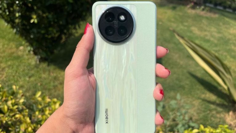 Amazon Sale 2025: ఇది కదా డీల్ అంటే.. షావోమీ 14 సీవీపై 17 వేల తగ్గింపు!