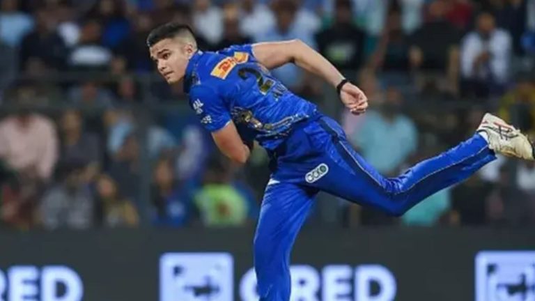 Arjun Tendulkar: ఎంగేజ్‌మెంట్ అనంతరం మొదటి మ్యాచ్.. బౌలింగ్, బ్యాటింగ్‌లో అదరగొట్టిన అర్జున్!