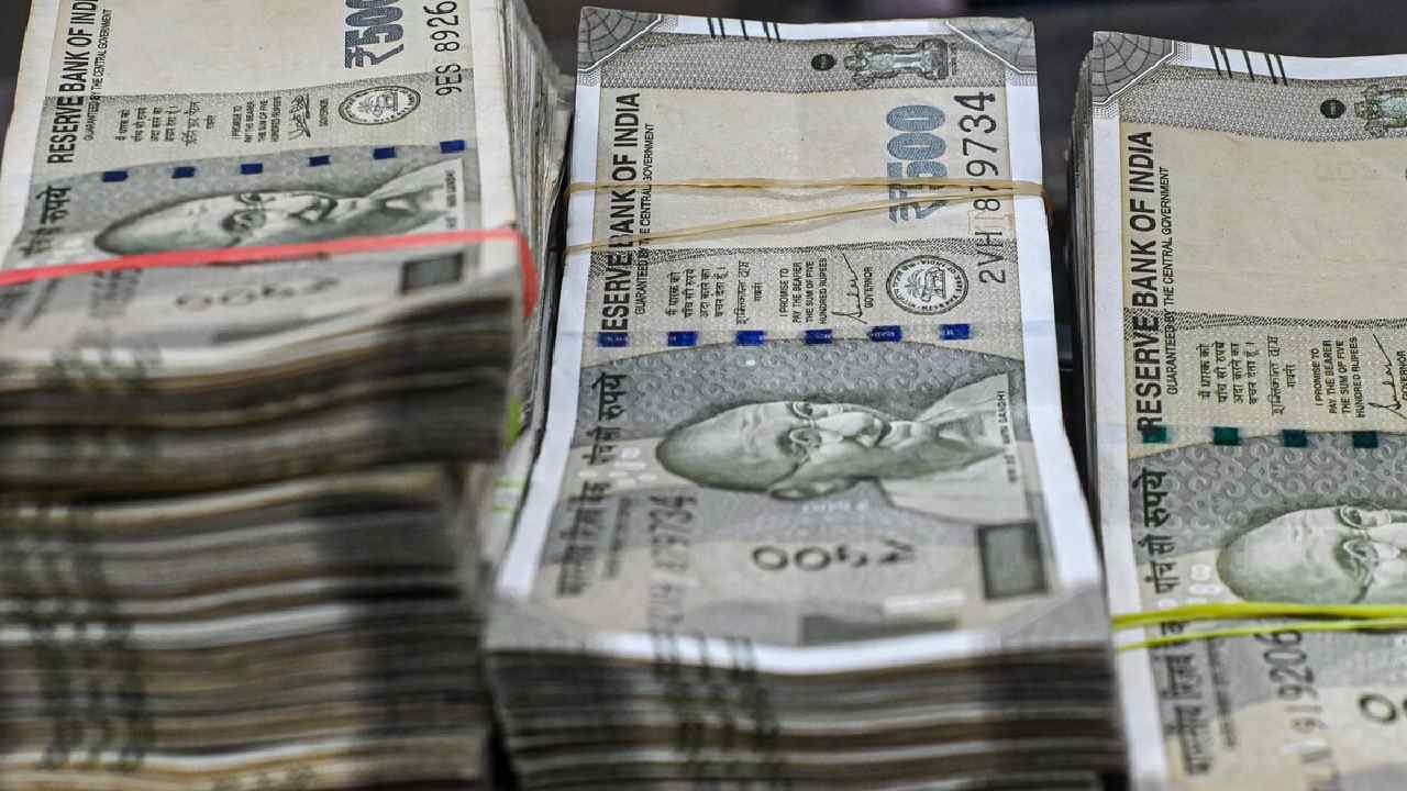 Surnames: వ్యాపారాల్లో ఈ “ఇంటిపేరు” ఉన్నవారిదే ఆధిపత్యం..