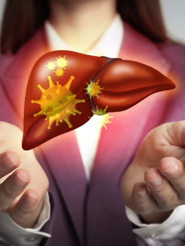 కాలేయాన్ని పరిశుభ్రంగా,ఆరోగ్యంగా ఉంచే రహస్య ఆహారాలు: ఇవి తప్పక తినండి!