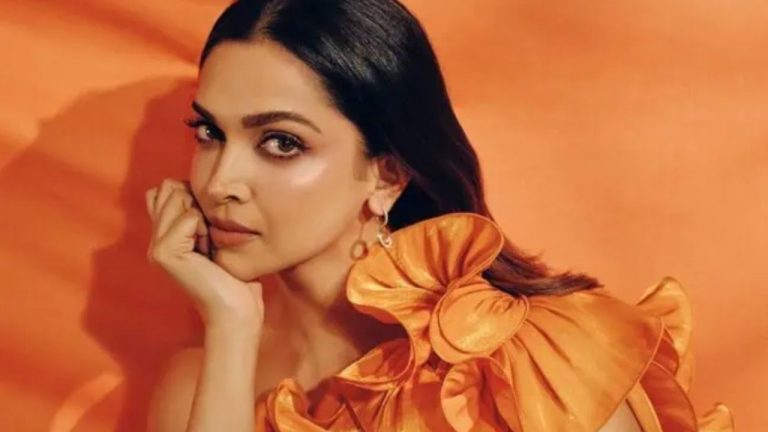 Deepika Padukone : ఆ డైరెక్టర్‌ని అన్ ఫాలో చేసిన దీపిక పదుకొణె..