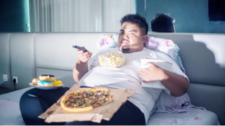 Health Tips: టైంకి తినకపోతే ఏమవుతుందో తెలుసా? ఓ లుక్ వేయండి