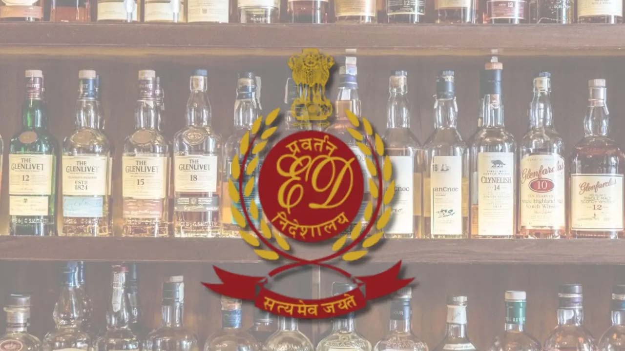 AP Liquor Scam: ఏపీ లిక్కర్ స్కాం.. హైదరాబాద్, బెంగళూరుతో సహా ఎనిమిది చోట్ల ఈడీ దాడులు