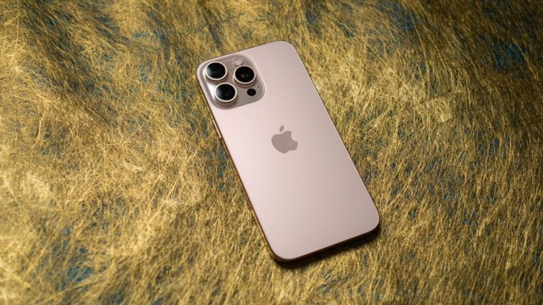 iPhone 16 Pro Price: యాపిల్ లవర్స్‌ ఎగిరి గంతేసే న్యూస్‌.. ఐఫోన్‌ 16 ప్రోపై రూ.43 వేల తగ్గింపు!