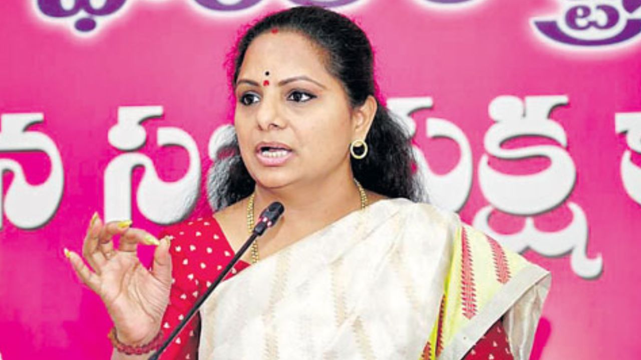 Kalvakuntla Kavitha: నాన్న నిర్ణయాన్ని శిరసావహిస్తుస్తా?.. ఏ పార్టీలో చేరను!