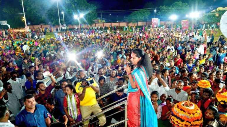 Kavitha : అసలు బతుకమ్మ గురించి మాట్లాడే నైతిక అర్హత ఈ ప్రభుత్వానికి ఉందా?