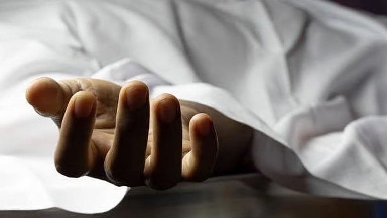 Student Suicide: సీనియర్లు ర్యాగింగ్.. మేడిపల్లిలో ఇంజనీరింగ్ స్టూడెంట్ ఆత్మహత్య..