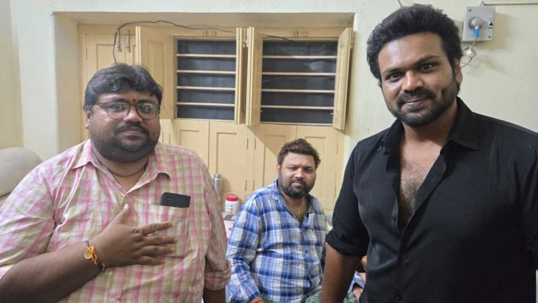 Manchu Manoj : నటుడ్ని కలిసి కన్నీటి పర్యంతమైన మంచు మనోజ్