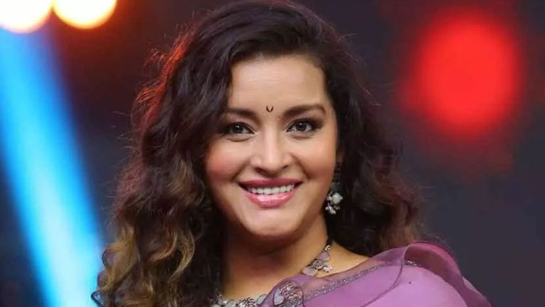 Renu Desai : భవిష్యత్ లో సన్యాసం తీసుకునే ఛాన్స్ ఉంది.. రేణూ దేశాయ్ సంచలనం..