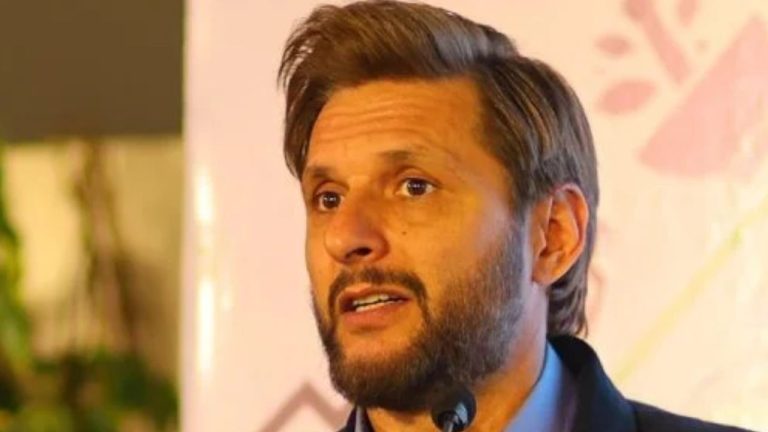 Shahid Afridi: ఆ అంపైర్‌ ఐపీఎల్‌లో కూడా ఆడాలి కదా?.. వివాదాస్పద వ్యాఖ్యలు చేసిన అఫ్రిది!