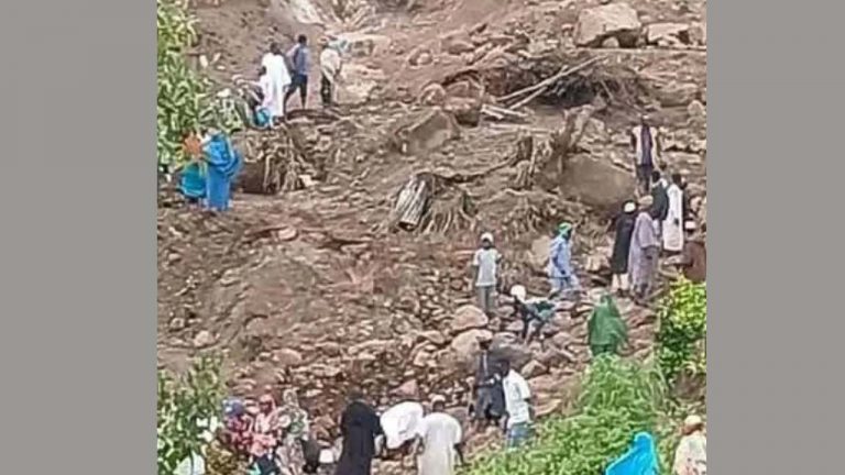Sudan Landslide: సూడాన్‌లో విరిగిపడిన కొండచరియలు.. శవాల దిబ్బగా మారిన గ్రామం.. 1,000 మంది మృతి