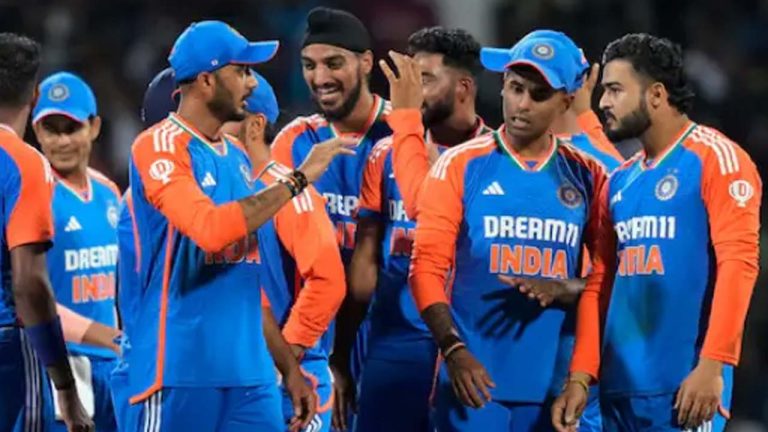 Virender Sehwag: గత కెప్టెన్స్ కంటే.. సూర్య అతడిని బాగా వాడుతున్నాడు!