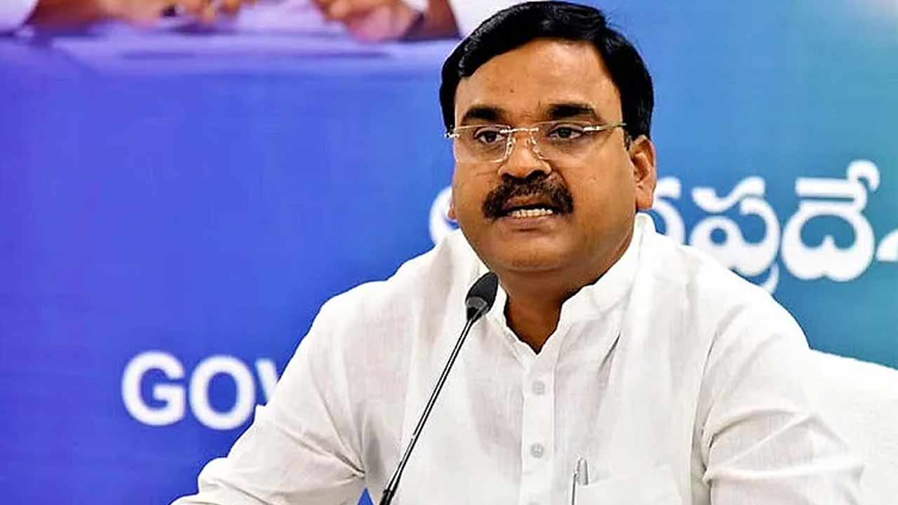 Amjad Basha PA Arrested: మాజీ డిప్యూటీ సీఎం అంజాద్ బాషా పీఏ అరెస్ట్..