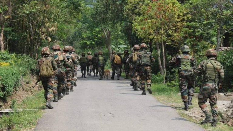 Assam: అస్సాం ఆర్మీ శిబిరంపై గ్రెనేడ్ దాడి.. ముగ్గురు సైనికులకు గాయాలు