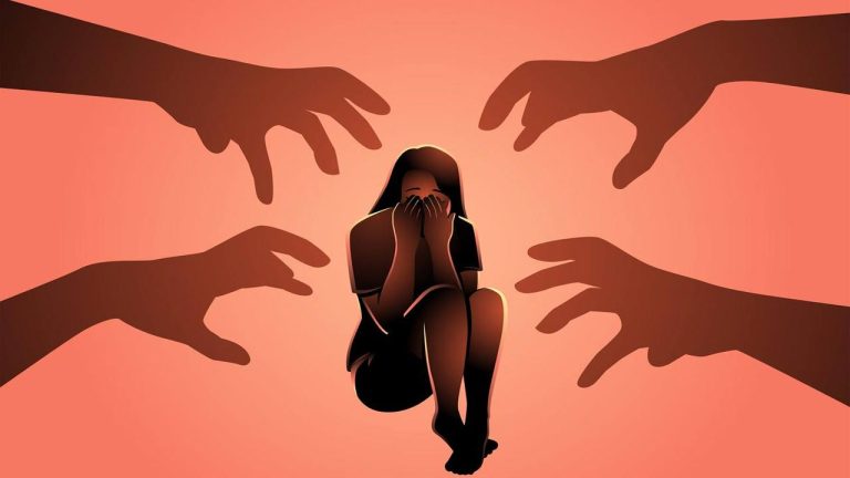 Bengaluru: బెంగళూరులో దారుణం.. మహిళపై గ్యాంగ్ రేప్ చేసి దోపిడీ