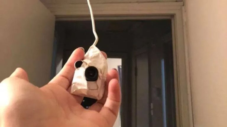 Karimnagar: స్కూల్‌ బాత్‌రూముల్లో సీసీ కెమెరాలు.. అటెండర్ పాషా దారుణాలు బట్టబయలు..