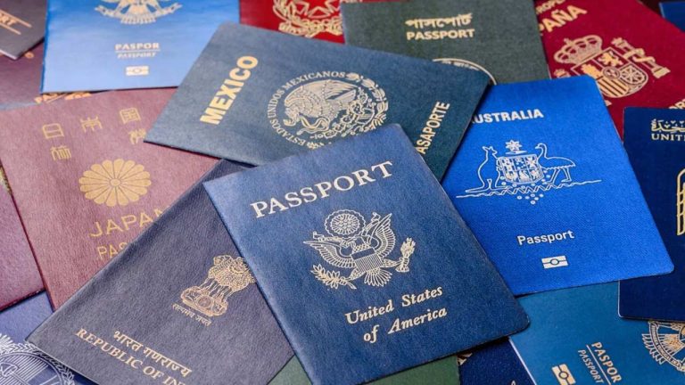 Henley Passport Index 2025: ప్రపంచంలోనే అత్యంత చెత్త పాస్‌పోర్ట్ పాకిస్థాన్ సొంతం..  భారత్ ర్యాంక్ ఎంత అంటే?