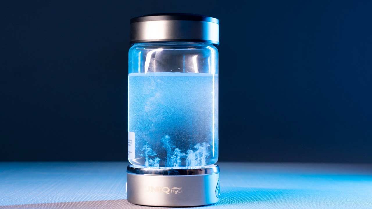 Hydrogen Water Bottle: ఏందయ్యా ఇది.. నీళ్ల సీసా ధర రూ.9,999 !
