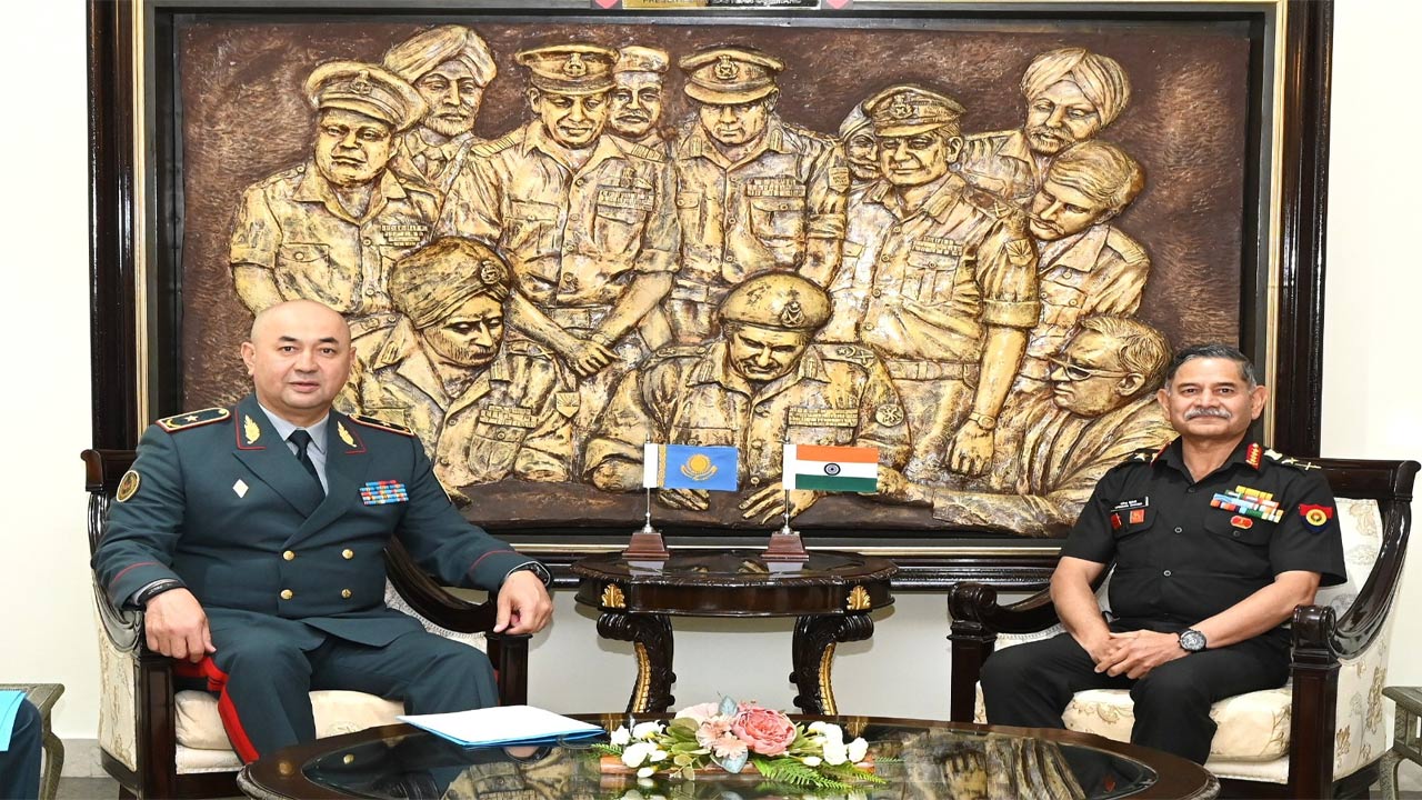 Indian Army: పాక్‌పై భారత్ మరో దాడి.. 1971 నాటి లొంగుబాటు ఫొటో వైరల్