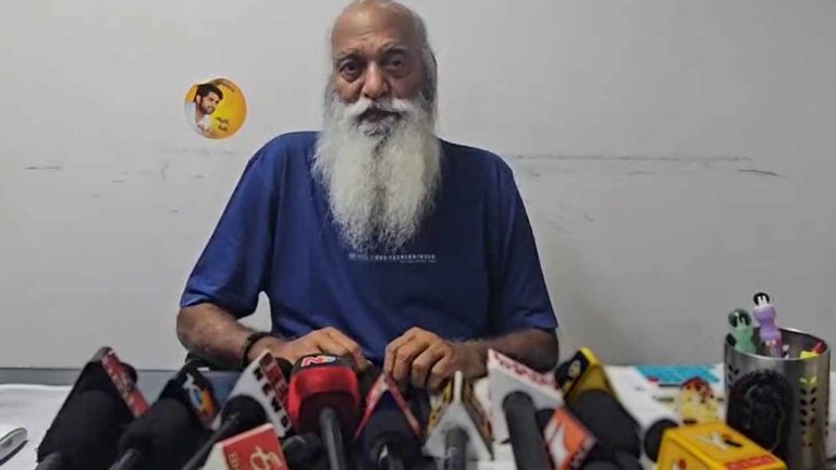 JC Prabhakar Reddy: ఇదే లాస్ట్ దీపావళి అంటే మేం చూస్తూ ఊరుకోవాలా..? మేం మొదలు పెడితే తట్టుకోలేరు.. జేసీ వార్నింగ్..