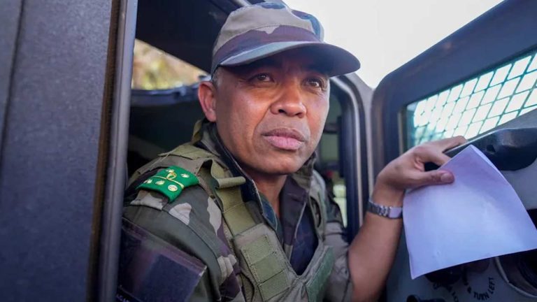 Madagascar: ఆ దేశంలో సైనిక పాలన.. కొత్త అధ్యక్షుడిగా కల్నల్..