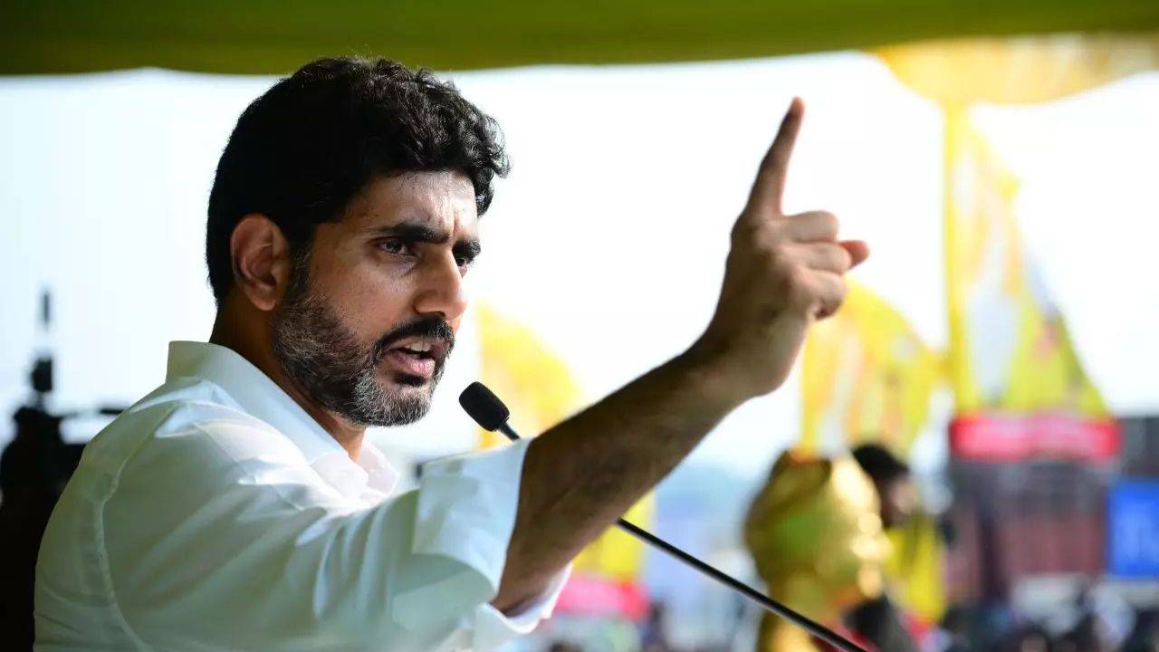 Nara Lokesh: అలాంటి నీచపు ఘటనలకు పాల్పడే వాడెవరైనా.. ఉక్కుపాదంతో అణచివేస్తాం.!
