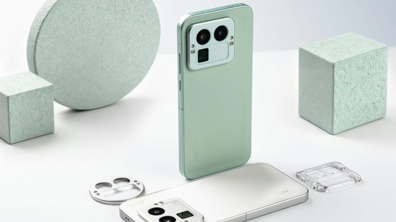 Realme GT 8 Pro Launch: 200MP కెమెరా, 7000mAh బ్యాటరీ.. రియల్‌మీ స్మార్ట్‌ఫోన్‌లో వింత ఫీచర్స్!