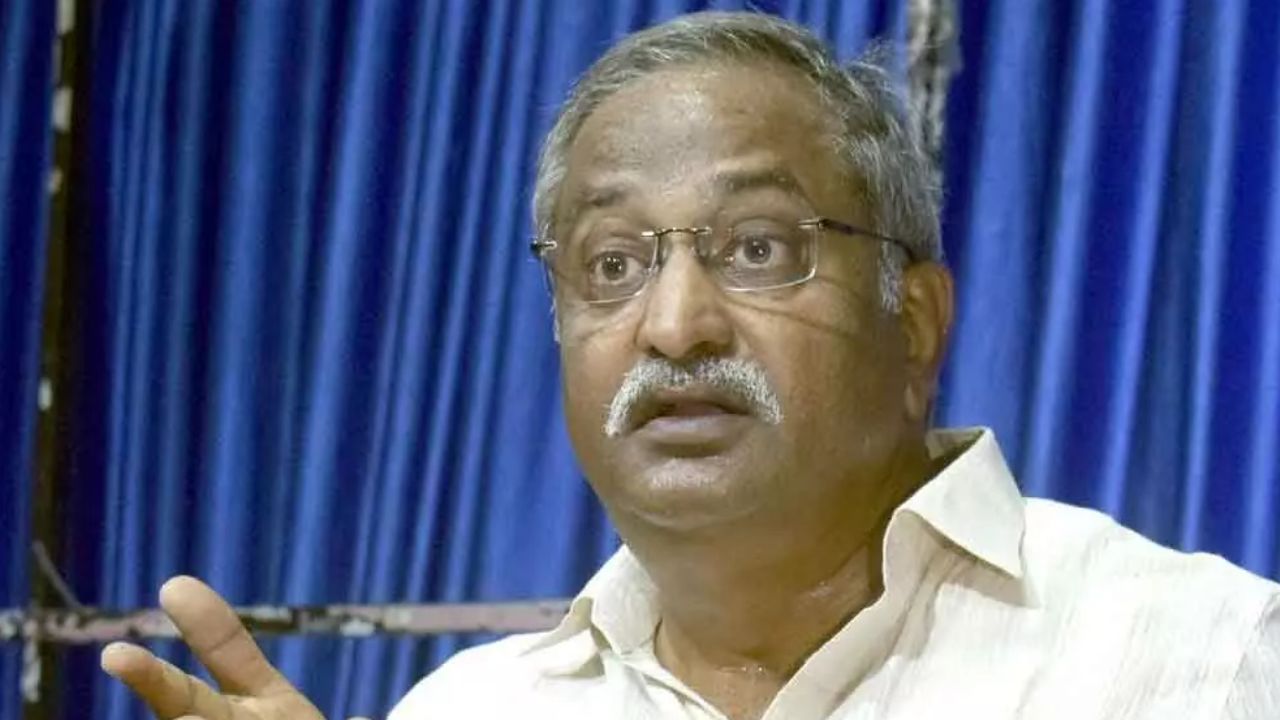 AP News: ఏపీ ఎస్పీడీసీఎల్‌లో వేలకోట్ల అవినీతి.. రిటైర్డ్ ఐపీఎస్ సంచలన వ్యాఖ్యలు!