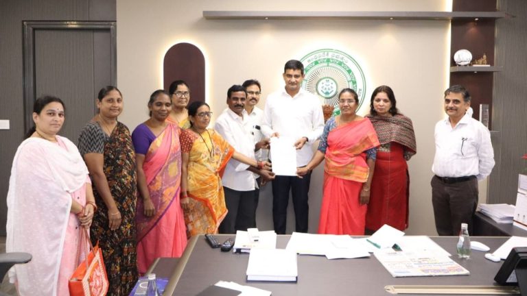 గ్రామ సంఘ సహాయకుల మూడు సంవత్సరాల కాల పరిమితి నిలుపుదల.. SERP ఉత్తర్వులు జారీ