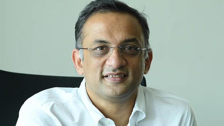 Baahubali The Epic : బాహుబలి సినిమా వద్దన్న రాజమౌళి.. అతని వల్లే చేశారంట