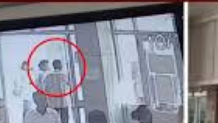 Doctor Slaps Patient: 92 ఏళ్ల వృద్ధుడిపై దాడికి తెగబడ్డ మహిళా డాక్టర్