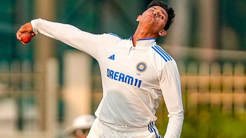 Yashasvi Jaiswal Bowling Action