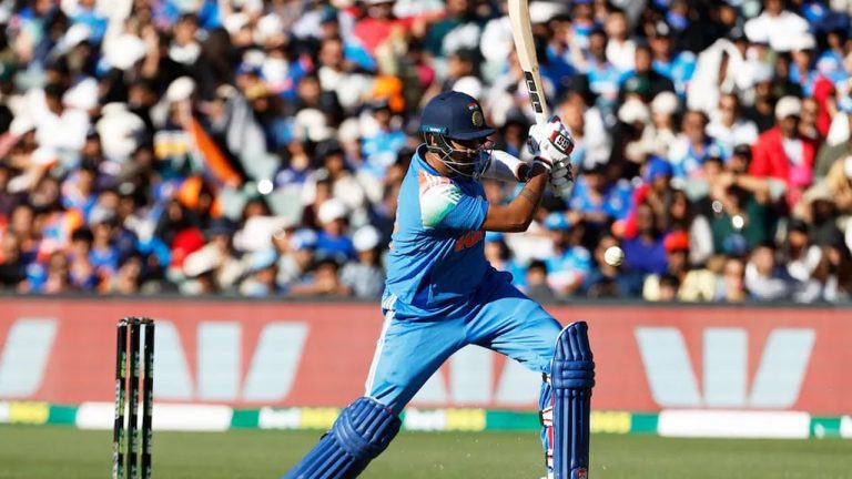 India vs Australia: మెరిసిన రోహిత్, శ్రేయస్‌..  ఆస్ట్రేలియా టార్గెట్‌ ఎంతంటే..?