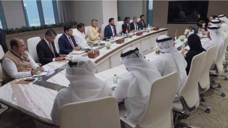 CM Chandrababu: దుబాయ్‌లో సీఎం చంద్రబాబు.. యూఏఈ-ఏపీ మధ్య వాణిజ్య, సాంకేతిక బంధం బలోపేతం..!