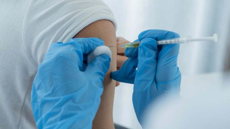 HIV: హెచ్ఐవీ నివారణ ఇంజెక్షన్‌కు బ్రిటన్ ఆమోదం.. భారత్ కు కొత్త ఆశలు!