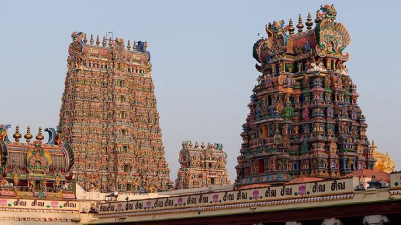 Madurai Meenakshi Amman Temple: మధురై మీనాక్షి ఆలయంకు బాంబు బెదిరింపు