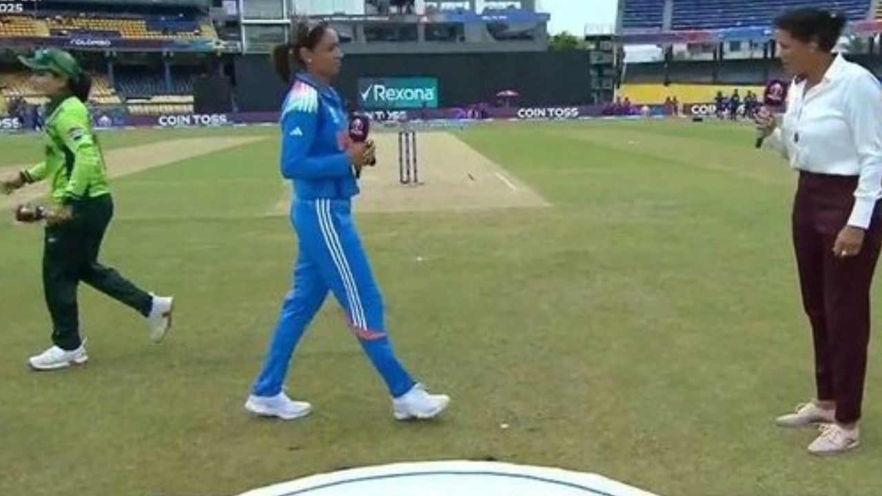 INDW vs PAKW: సేమ్ సీన్ రిపీట్.. భారత్-పాకిస్థాన్ మ్యాచ్‌లో నో హ్యాండ్‌షేక్!