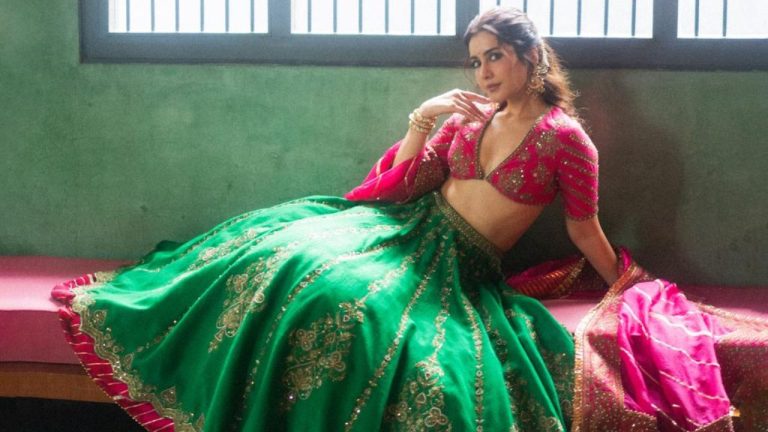 Raashii Khanna : రాశీ ఖన్నా సోలో హీరోయిన్‌గా కనిపించడం కష్టమా…?